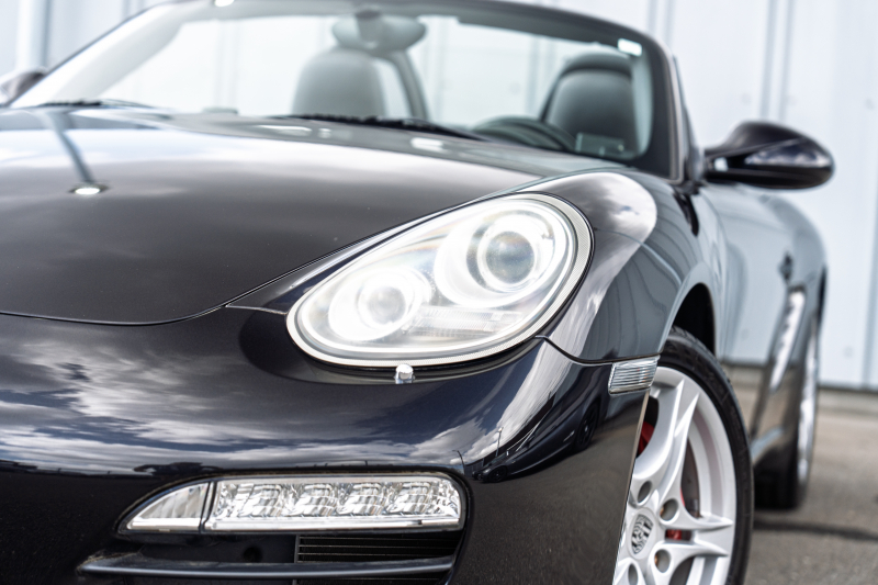 ポルシェ ボクスター S ｽﾎﾟｰﾂｸﾛﾉPKG　後期ﾓﾃﾞﾙ ﾌﾞﾗｯｸﾊｰﾌﾚｻﾞｰｼｰﾄ ｼｰﾄﾋｰﾀｰ ﾌﾞﾗｯｸｿﾌﾄﾄｯﾌﾟ ｸﾗﾘｵﾝﾅﾋﾞTV ﾀﾞｲﾅﾐｯｸｺｰﾅﾘﾝｸﾞﾗｲﾄ ｸﾙｺﾝ ｵｰﾄｴｱｺﾝ ｹｲﾏﾝS18ｲﾝﾁAW　2年保証