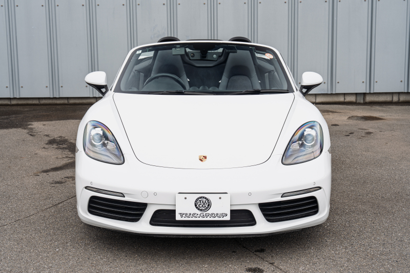 ポルシェ 718 ボクスター ﾍﾞｰｽｸﾞﾚｰﾄﾞ ｽﾎﾟｰﾂｸﾛﾉPKG　ﾌﾞﾗｯｸﾊｰﾌﾚｻﾞｰｼｰﾄ ｼｰﾄﾋｰﾀｰ ﾌﾞﾗｯｸｿﾌﾄﾄｯﾌﾟ PCMﾅﾋﾞ CarPlay ｷｾﾉﾝ ｵｰﾄｴｱｺﾝ TPM ﾊﾟｰｸｱｼｽﾄ 電格ﾐﾗｰ ﾎﾞｸｽﾀｰ18ｲﾝﾁAW　2年保証