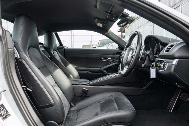 ポルシェ ケイマン(Type981) S　2015年ﾓﾃﾞﾙ ﾌﾞﾗｯｸﾊｰﾌﾚｻﾞｰｼｰﾄ ｼｰﾄﾋｰﾀｰ ｸﾗﾘｵﾝﾅﾋﾞ ﾌﾙｾｸﾞTV ｽﾎﾟｰﾂﾃﾞｻﾞｲﾝｽﾃｱ ｷｾﾉﾝ ｵｰﾄｴｱｺﾝ TPM ｹｲﾏﾝS19ｲﾝﾁAW　2年保証