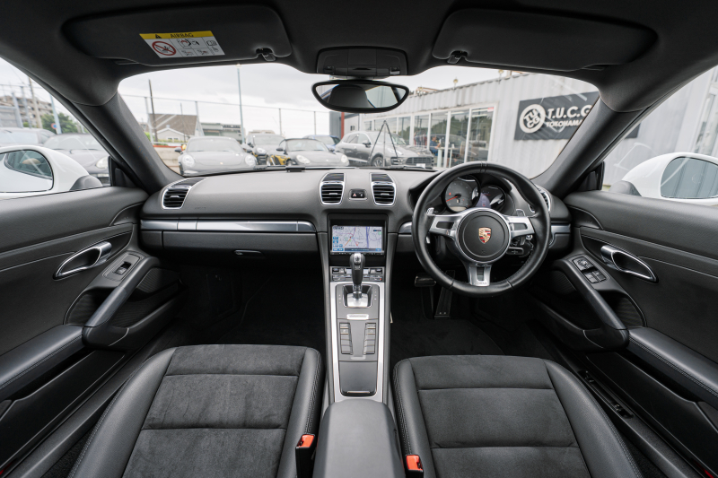 ポルシェ ケイマン(Type981) S　2015年ﾓﾃﾞﾙ ﾌﾞﾗｯｸﾊｰﾌﾚｻﾞｰｼｰﾄ ｼｰﾄﾋｰﾀｰ ｸﾗﾘｵﾝﾅﾋﾞ ﾌﾙｾｸﾞTV ｽﾎﾟｰﾂﾃﾞｻﾞｲﾝｽﾃｱ ｷｾﾉﾝ ｵｰﾄｴｱｺﾝ TPM ｹｲﾏﾝS19ｲﾝﾁAW　2年保証