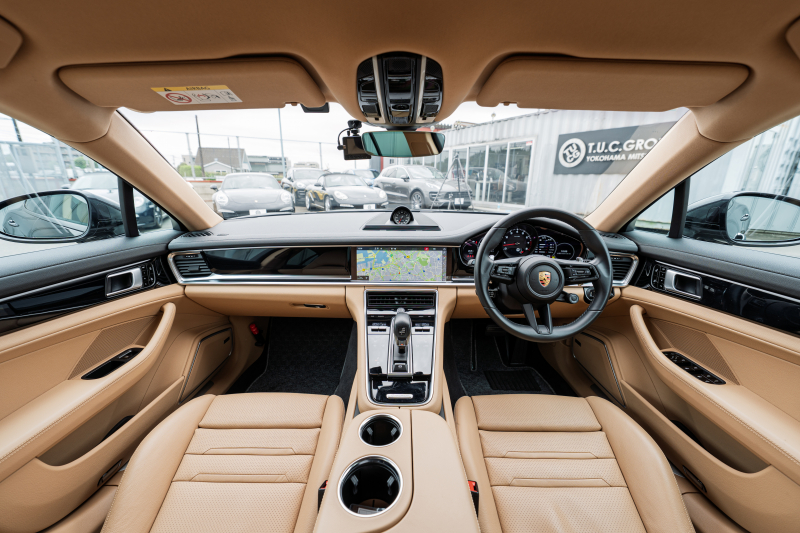 ポルシェ パナメーラ ﾍﾞｰｽｸﾞﾚｰﾄﾞ ｽﾎﾟｰﾂｸﾛﾉPKG　ﾍﾞｰｼﾞｭﾚｻﾞｰｼｰﾄ PCMﾅﾋﾞ CayPlay PDLSﾌﾟﾗｽ/LEDﾗｲﾄ PASM/ｴｱｻｽ ｴﾝﾄﾘｰD ACC ｱﾝﾋﾞｴﾝﾄﾗｲﾄ ﾊﾟﾅﾒｰﾗｽﾎﾟｰﾂﾃﾞｻﾞｲﾝ21ｲﾝﾁAW　2年保証