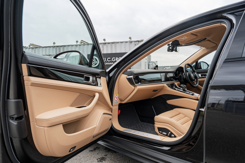 ポルシェ パナメーラ ﾍﾞｰｽｸﾞﾚｰﾄﾞ ｽﾎﾟｰﾂｸﾛﾉPKG　ﾍﾞｰｼﾞｭﾚｻﾞｰｼｰﾄ PCMﾅﾋﾞ CayPlay PDLSﾌﾟﾗｽ/LEDﾗｲﾄ PASM/ｴｱｻｽ ｴﾝﾄﾘｰD ACC ｱﾝﾋﾞｴﾝﾄﾗｲﾄ ﾊﾟﾅﾒｰﾗｽﾎﾟｰﾂﾃﾞｻﾞｲﾝ21ｲﾝﾁAW　2年保証