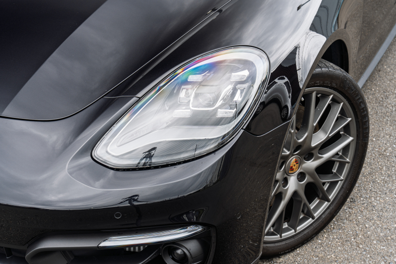 ポルシェ パナメーラ ﾍﾞｰｽｸﾞﾚｰﾄﾞ ｽﾎﾟｰﾂｸﾛﾉPKG　ﾍﾞｰｼﾞｭﾚｻﾞｰｼｰﾄ PCMﾅﾋﾞ CayPlay PDLSﾌﾟﾗｽ/LEDﾗｲﾄ PASM/ｴｱｻｽ ｴﾝﾄﾘｰD ACC ｱﾝﾋﾞｴﾝﾄﾗｲﾄ ﾊﾟﾅﾒｰﾗｽﾎﾟｰﾂﾃﾞｻﾞｲﾝ21ｲﾝﾁAW　2年保証