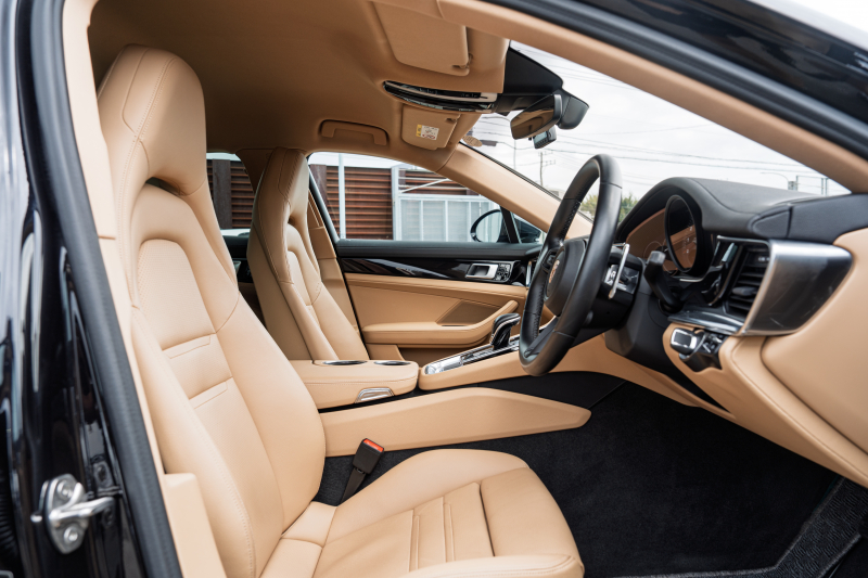 ポルシェ パナメーラ ﾍﾞｰｽｸﾞﾚｰﾄﾞ ｽﾎﾟｰﾂｸﾛﾉPKG　ﾍﾞｰｼﾞｭﾚｻﾞｰｼｰﾄ PCMﾅﾋﾞ CayPlay PDLSﾌﾟﾗｽ/LEDﾗｲﾄ PASM/ｴｱｻｽ ｴﾝﾄﾘｰD ACC ｱﾝﾋﾞｴﾝﾄﾗｲﾄ ﾊﾟﾅﾒｰﾗｽﾎﾟｰﾂﾃﾞｻﾞｲﾝ21ｲﾝﾁAW　2年保証