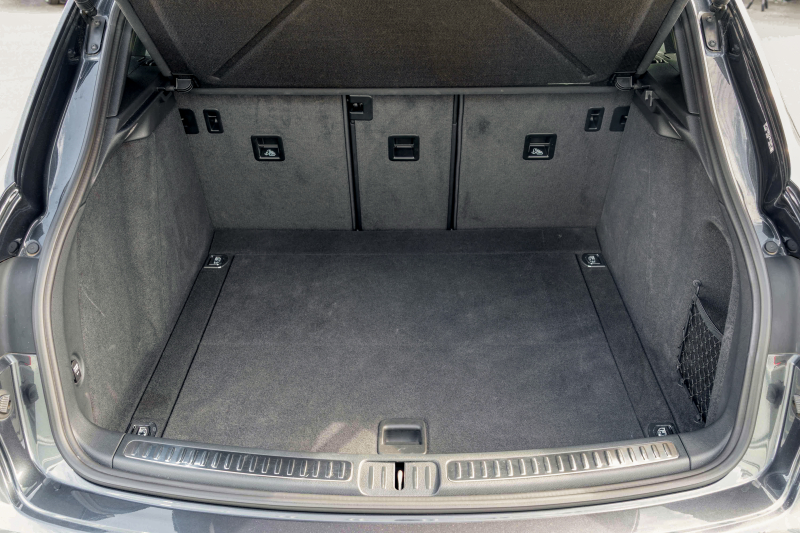 ポルシェ マカン GTS ｽﾎﾟｰﾂｸﾛﾉPKG　ﾌﾞﾗｯｸﾊｰﾌﾚｻﾞｰｼｰﾄ ﾊﾟﾉﾗﾏSR PCM AppleCarPlay ｽﾎﾟｴｸﾞﾊﾟﾄﾞﾙ  PASM PDLS ｸﾙｺﾝ RSｽﾊﾟｲﾀﾞｰ20AW　2年保証