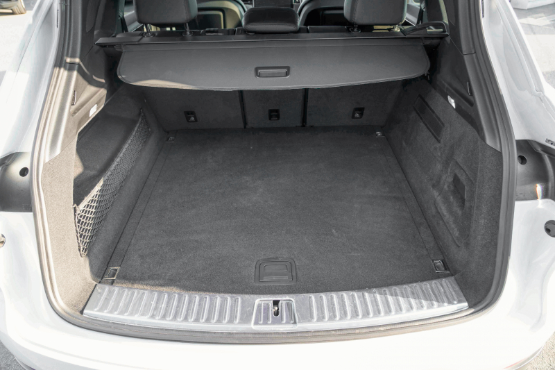 ポルシェ カイエン ﾍﾞｰｽｸﾞﾚｰﾄﾞ　ﾌﾞﾗｯｸﾚｻﾞｰｼｰﾄ ﾊﾟﾉﾗﾏSR PCMﾅﾋﾞ CarPlay ｴﾝﾄﾘｰﾄﾞﾗｲﾌﾞ ACC ｱﾗｳﾝﾄﾞﾋﾞｭｰ ｶｲｴﾝﾃﾞｻﾞｲﾝ20AW ﾚｰﾝﾁｪﾝｼﾞｱｼｽﾄ TPM　2年保証