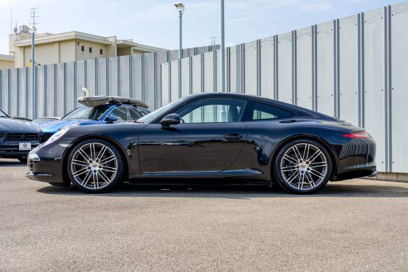 ポルシェ 911(Type991.1) ｶﾚﾗ ﾌﾞﾗｯｸｴﾃﾞｨｼｮﾝ　特別仕様車 MY16 ﾌﾞﾗｯｸﾚｻﾞｰｽﾎﾟｰﾂｼｰﾄ ﾅﾋﾞTV PASM ｽﾎﾟｰﾂﾃﾞｻﾞｲﾝｽﾃｱ PDLS+/LEDﾍｯﾄﾞﾗｲﾄ 911ﾀｰﾎﾞﾃﾞｻﾞｲﾝ20ｲﾝﾁAW H&Rﾀﾞｳﾝｻｽ　2年保証