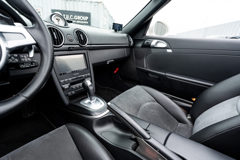 ポルシェ ボクスター(Type987) S ｽﾎﾟｰﾂｸﾛﾉPKG　後期ﾓﾃﾞﾙ ﾌﾞﾗｯｸﾊｰﾌﾚｻﾞｰｼｰﾄ ｼｰﾄﾋｰﾀｰ ﾌﾞﾗｯｸｿﾌﾄﾄｯﾌﾟ ｽﾎﾟｰﾂﾃﾞｻﾞｲﾝｽﾃｱ ﾀﾞｲﾅﾐｯｸｺｰﾅﾘﾝｸﾞﾗｲﾄ ｸﾙｺﾝ ｵｰﾄｴｱｺﾝ 19ｲﾝﾁAW ﾀﾞｳﾝｻｽ　2年保証