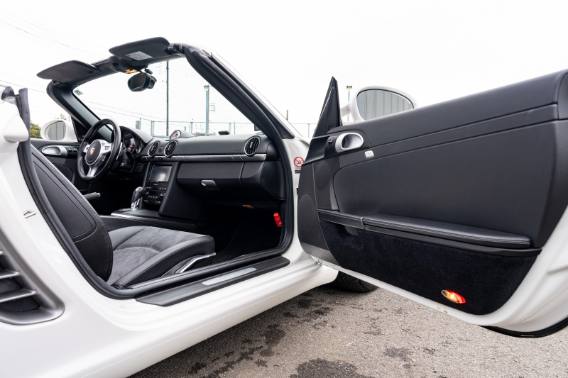 ポルシェ ボクスター(Type987) S ｽﾎﾟｰﾂｸﾛﾉPKG　後期ﾓﾃﾞﾙ ﾌﾞﾗｯｸﾊｰﾌﾚｻﾞｰｼｰﾄ ｼｰﾄﾋｰﾀｰ ﾌﾞﾗｯｸｿﾌﾄﾄｯﾌﾟ ｽﾎﾟｰﾂﾃﾞｻﾞｲﾝｽﾃｱ ﾀﾞｲﾅﾐｯｸｺｰﾅﾘﾝｸﾞﾗｲﾄ ｸﾙｺﾝ ｵｰﾄｴｱｺﾝ 19ｲﾝﾁAW ﾀﾞｳﾝｻｽ　2年保証