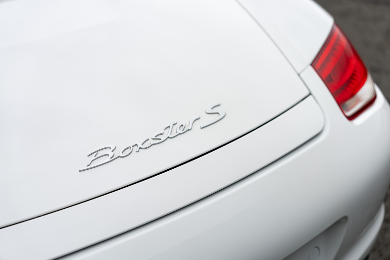 ポルシェ ボクスター(Type987) S ｽﾎﾟｰﾂｸﾛﾉPKG　後期ﾓﾃﾞﾙ ﾌﾞﾗｯｸﾊｰﾌﾚｻﾞｰｼｰﾄ ｼｰﾄﾋｰﾀｰ ﾌﾞﾗｯｸｿﾌﾄﾄｯﾌﾟ ｽﾎﾟｰﾂﾃﾞｻﾞｲﾝｽﾃｱ ﾀﾞｲﾅﾐｯｸｺｰﾅﾘﾝｸﾞﾗｲﾄ ｸﾙｺﾝ ｵｰﾄｴｱｺﾝ 19ｲﾝﾁAW ﾀﾞｳﾝｻｽ　2年保証