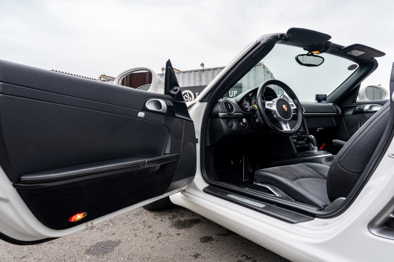 ポルシェ ボクスター(Type987) S ｽﾎﾟｰﾂｸﾛﾉPKG　後期ﾓﾃﾞﾙ ﾌﾞﾗｯｸﾊｰﾌﾚｻﾞｰｼｰﾄ ｼｰﾄﾋｰﾀｰ ﾌﾞﾗｯｸｿﾌﾄﾄｯﾌﾟ ｽﾎﾟｰﾂﾃﾞｻﾞｲﾝｽﾃｱ ﾀﾞｲﾅﾐｯｸｺｰﾅﾘﾝｸﾞﾗｲﾄ ｸﾙｺﾝ ｵｰﾄｴｱｺﾝ 19ｲﾝﾁAW ﾀﾞｳﾝｻｽ　2年保証