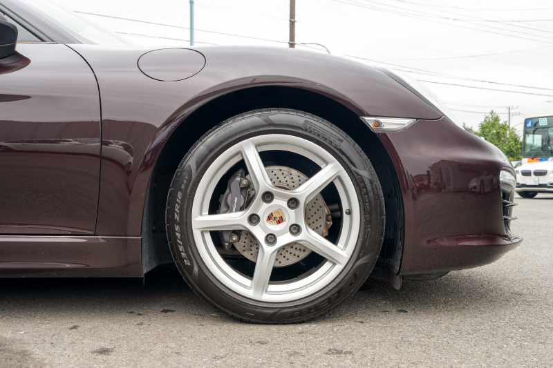 ポルシェ ボクスター(Type981) ﾍﾞｰｽｸﾞﾚｰﾄﾞ　2013年ﾓﾃﾞﾙ 1ｵｰﾅｰ ﾌﾞﾗｯｸﾚｻﾞｰｼｰﾄ ｼｰﾄﾋｰﾀｰ ﾌﾞﾗｳﾝｿﾌﾄﾄｯﾌﾟ ﾅﾋﾞTV PDLS ﾊﾟｰｸｱｼｽﾄ 電動ﾄﾞｱﾐﾗｰ ﾎﾞｸｽﾀｰ18ｲﾝﾁAW　2年保証