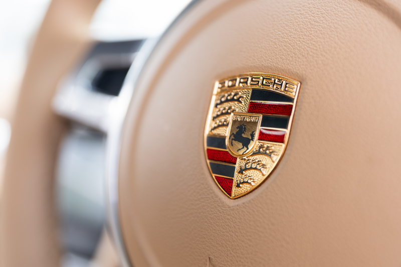 ポルシェ ボクスター(Type981) ﾍﾞｰｽｸﾞﾚｰﾄﾞ ｽﾎﾟｰﾂｸﾛﾉPKG　ﾍﾞｰｼﾞｭﾊｰﾌﾚｻﾞｰｼｰﾄﾋｰﾀｰ ﾚｯﾄﾞｿﾌﾄﾄｯﾌﾟ ｶﾛｯﾂｪﾘｱﾅﾋﾞTV ｽﾎﾟｰﾂﾃﾞｻﾞｲﾝｽﾃｱ ｸﾙｺﾝ 電動Dﾐﾗｰ ﾎﾞｸｽﾀｰS19ｲﾝﾁAW　2年保証