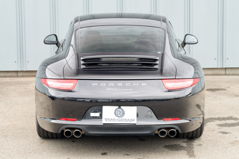 ポルシェ 911(Type991.1) ｶﾚﾗ　MY16  ﾌﾞﾗｯｸ/ﾎﾞﾙﾄﾞｰﾚｯﾄﾞﾂｰﾄﾝｲﾝﾃﾘｱ ﾅﾋﾞTV ｽﾎﾟｰﾂｴｸﾞｿﾞｰｽﾄ ｽﾎﾟｰﾂﾃﾞｻﾞｲﾝｽﾃｱﾘﾝｸﾞ 電格ﾐﾗｰ ｷｾﾉﾝ ｵｰﾄｴｱｺﾝ TPM ｶﾚﾗ19ｲﾝﾁAW 　2年保証