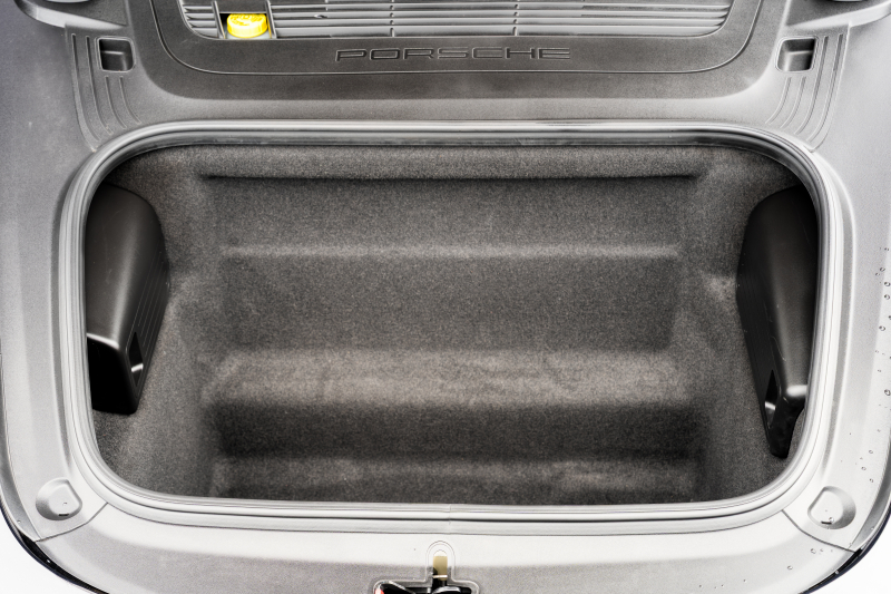 ポルシェ 911(Type991.1) ｶﾚﾗ　MY16  ﾌﾞﾗｯｸ/ﾎﾞﾙﾄﾞｰﾚｯﾄﾞﾂｰﾄﾝｲﾝﾃﾘｱ ﾅﾋﾞTV ｽﾎﾟｰﾂｴｸﾞｿﾞｰｽﾄ ｽﾎﾟｰﾂﾃﾞｻﾞｲﾝｽﾃｱﾘﾝｸﾞ 電格ﾐﾗｰ ｷｾﾉﾝ ｵｰﾄｴｱｺﾝ TPM ｶﾚﾗ19ｲﾝﾁAW 　2年保証