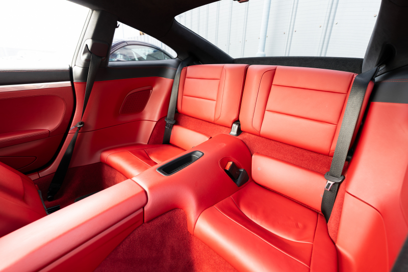 ポルシェ 911(Type991.1) ｶﾚﾗ　MY16  ﾌﾞﾗｯｸ/ﾎﾞﾙﾄﾞｰﾚｯﾄﾞﾂｰﾄﾝｲﾝﾃﾘｱ ﾅﾋﾞTV ｽﾎﾟｰﾂｴｸﾞｿﾞｰｽﾄ ｽﾎﾟｰﾂﾃﾞｻﾞｲﾝｽﾃｱﾘﾝｸﾞ 電格ﾐﾗｰ ｷｾﾉﾝ ｵｰﾄｴｱｺﾝ TPM ｶﾚﾗ19ｲﾝﾁAW 　2年保証