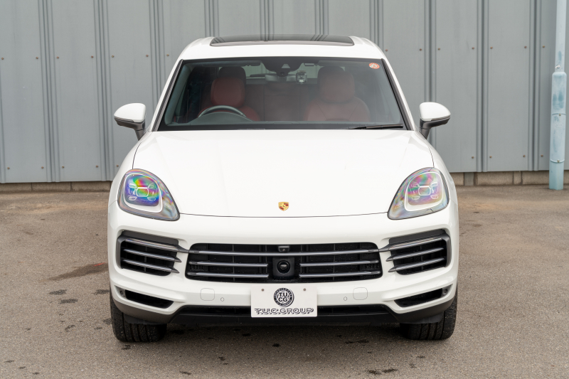 ポルシェ カイエン ﾍﾞｰｽｸﾞﾚｰﾄﾞ　ﾌﾞﾗｯｸ/ﾎﾞﾙﾄﾞｰﾚｯﾄﾞﾂｰﾄﾝｲﾝﾃ ﾊﾟﾉﾗﾏSR PCMﾅﾋﾞ CarPlay ｴﾝﾄﾘｰﾄﾞﾗｲﾌﾞ ACC ｱﾗｳﾝﾄﾞﾋﾞｭｰ TPM ｶｲｴﾝﾃﾞｻﾞｲﾝ20AW　2年保証