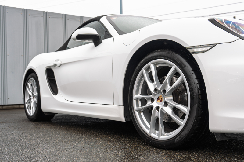 ポルシェ ボクスター(Type981) ﾍﾞｰｽｸﾞﾚｰﾄﾞ ｽﾎﾟｰﾂｸﾛﾉPKG　ﾌﾞﾗｯｸﾊｰﾌﾚｻﾞｰ ﾌﾞﾗｯｸｿﾌﾄﾄｯﾌﾟ ﾅﾋﾞTV ｽﾎﾟｰﾂｴｸﾞｿﾞｰｽﾄ ｽﾎﾟｰﾂﾃﾞｻﾞｲﾝｽﾃｱﾘﾝｸﾞ PDLS ｵｰﾄA/C 電動Dﾐﾗｰ ﾎﾞｸｽﾀｰS19AW　2年保証