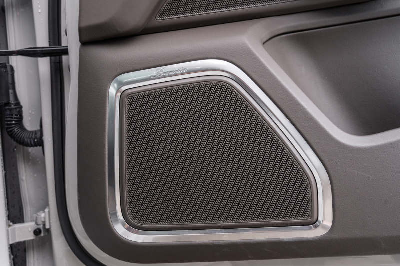 ポルシェ マカン GTS ｽﾎﾟｰﾂｸﾛﾉPKG　ｱｹﾞｰﾄｸﾞﾚｰﾚｻﾞｰｲﾝﾃﾘｱ ﾊﾟﾉﾗﾏﾙｰﾌ PCM CarPlay ｽﾎﾟｰﾂｴｸﾞｿﾞｰｽﾄ PASM/ｴｱｻｽ PDLS+ ﾌﾞﾙﾒｽﾀｰ ｲｵﾅｲｻﾞｰ ﾍﾞﾝﾁﾚｰﾀｰ ACC RSｽﾊﾟｲﾀﾞｰ21ｲﾝﾁAW　2年保証