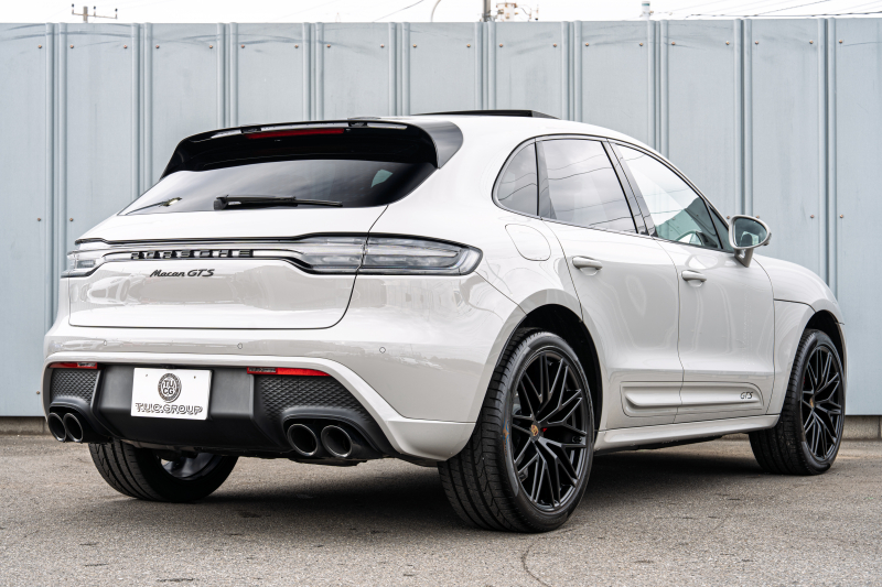 ポルシェ マカン GTS ｽﾎﾟｰﾂｸﾛﾉPKG　ｱｹﾞｰﾄｸﾞﾚｰﾚｻﾞｰｲﾝﾃﾘｱ ﾊﾟﾉﾗﾏﾙｰﾌ PCM CarPlay ｽﾎﾟｰﾂｴｸﾞｿﾞｰｽﾄ PASM/ｴｱｻｽ PDLS+ ﾌﾞﾙﾒｽﾀｰ ｲｵﾅｲｻﾞｰ ﾍﾞﾝﾁﾚｰﾀｰ ACC RSｽﾊﾟｲﾀﾞｰ21ｲﾝﾁAW　2年保証