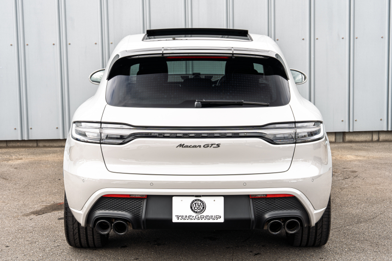 ポルシェ マカン GTS ｽﾎﾟｰﾂｸﾛﾉPKG　ｱｹﾞｰﾄｸﾞﾚｰﾚｻﾞｰｲﾝﾃﾘｱ ﾊﾟﾉﾗﾏﾙｰﾌ PCM CarPlay ｽﾎﾟｰﾂｴｸﾞｿﾞｰｽﾄ PASM/ｴｱｻｽ PDLS+ ﾌﾞﾙﾒｽﾀｰ ｲｵﾅｲｻﾞｰ ﾍﾞﾝﾁﾚｰﾀｰ ACC RSｽﾊﾟｲﾀﾞｰ21ｲﾝﾁAW　2年保証