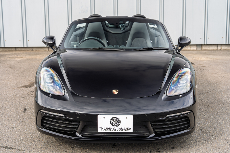 ポルシェ 718 ボクスター ﾍﾞｰｽｸﾞﾚｰﾄﾞ ｽﾎﾟｰﾂｸﾛﾉPKG　ﾌﾞﾗｯｸﾊｰﾌﾚｻﾞｰｼｰﾄ ﾌﾞﾗｯｸｿﾌﾄﾄｯﾌﾟ PCMﾅﾋﾞ CarPlay ｽﾎﾟｰﾂｴｸﾞｿﾞｰｽﾄ PDLS+/LEDﾗｲﾄ ｵｰﾄｴｱｺﾝ TPM ﾊﾟｰｸｱｼｽﾄ 電格ﾐﾗｰ ｶﾚﾗS20ｲﾝﾁAW　2年保証