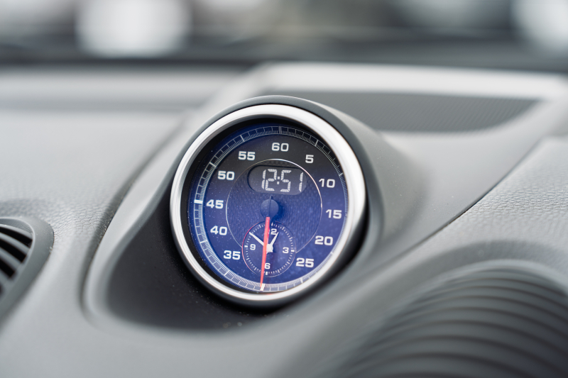 ポルシェ 718 ボクスター ﾍﾞｰｽｸﾞﾚｰﾄﾞ ｽﾎﾟｰﾂｸﾛﾉPKG　ﾌﾞﾗｯｸﾊｰﾌﾚｻﾞｰｼｰﾄ ﾌﾞﾗｯｸｿﾌﾄﾄｯﾌﾟ PCMﾅﾋﾞ CarPlay ｽﾎﾟｰﾂｴｸﾞｿﾞｰｽﾄ PDLS+/LEDﾗｲﾄ ｵｰﾄｴｱｺﾝ TPM ﾊﾟｰｸｱｼｽﾄ 電格ﾐﾗｰ ｶﾚﾗS20ｲﾝﾁAW　2年保証