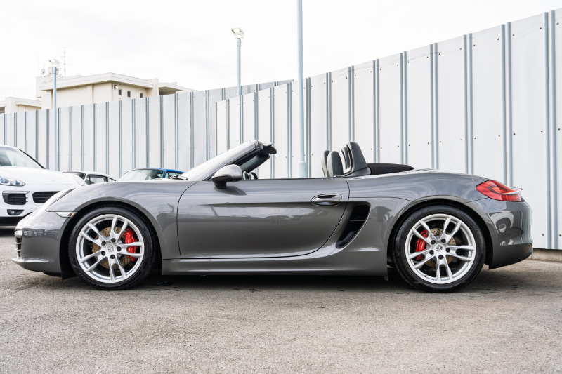 ポルシェ ボクスター(Type981) S　ﾌﾞﾗｯｸﾊｰﾌﾚｻﾞｰｼｰﾄ ｼｰﾄﾋｰﾀｰ ﾌﾞﾗｯｸｿﾌﾄﾄｯﾌﾟ ｸﾗﾘｵﾝﾅﾋﾞ ﾌﾙｾｸﾞTV ｽﾎﾟｰﾂｴｸﾞｿﾞｰｽﾄ ｽﾎﾟｰﾂﾃﾞｻﾞｲﾝｽﾃｱ ｷｾﾉﾝ 電動ﾄﾞｱﾐﾗｰ TPM ﾎﾞｸｽﾀｰS19ｲﾝﾁAW　2年保証