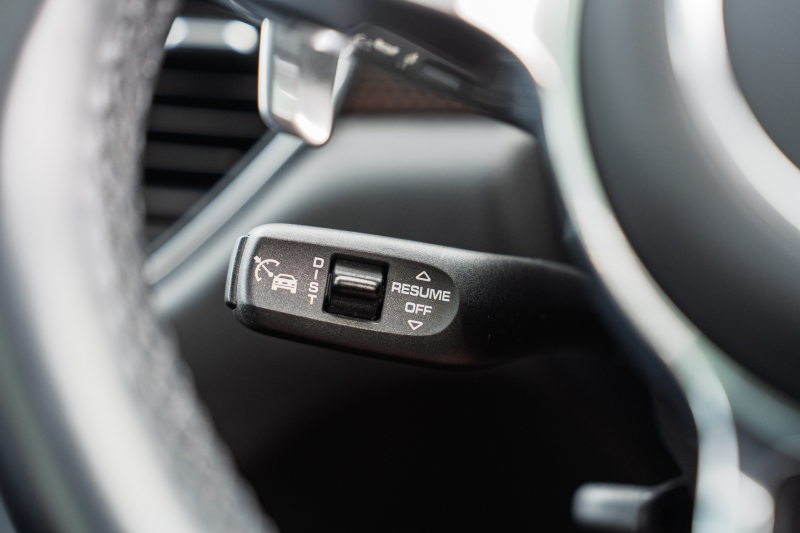 ポルシェ マカン GTS ｽﾎﾟｰﾂｸﾛﾉPKG　ｶﾞｰﾈｯﾄﾚｯﾄﾞﾚｻﾞｰｼｰﾄ ﾊﾟﾉﾗﾏSR PCM AppleCarPlay ｽﾎﾟｴｸﾞACC ｴﾝﾄﾘｰﾄﾞﾗｲﾌﾞ PASM PDLS BOSE RSｽﾊﾟｲﾀﾞｰ20AW　2年保証