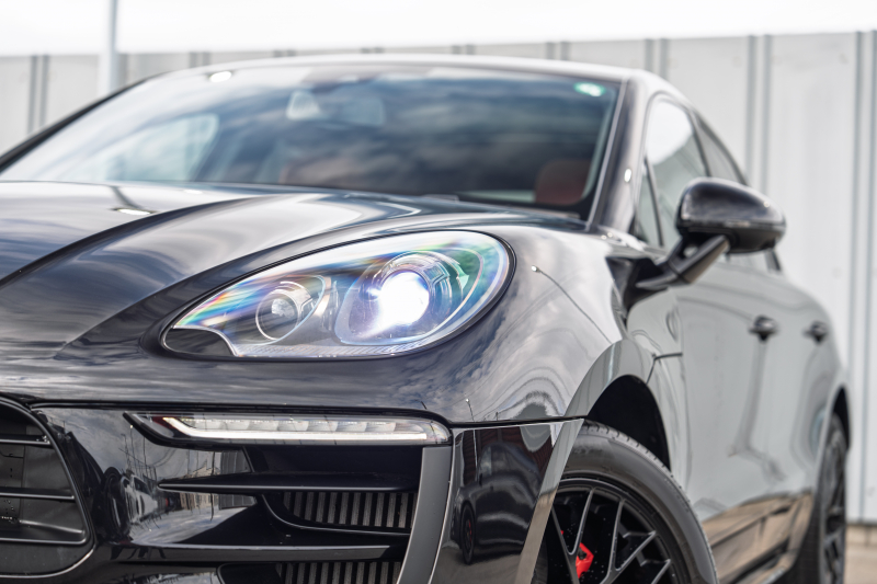 ポルシェ マカン GTS ｽﾎﾟｰﾂｸﾛﾉPKG　ｶﾞｰﾈｯﾄﾚｯﾄﾞﾚｻﾞｰｼｰﾄ ﾊﾟﾉﾗﾏSR PCM AppleCarPlay ｽﾎﾟｴｸﾞACC ｴﾝﾄﾘｰﾄﾞﾗｲﾌﾞ PASM PDLS BOSE RSｽﾊﾟｲﾀﾞｰ20AW　2年保証