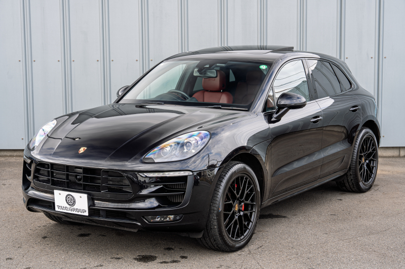 ポルシェ マカン GTS ｽﾎﾟｰﾂｸﾛﾉPKG　ｶﾞｰﾈｯﾄﾚｯﾄﾞﾚｻﾞｰｼｰﾄ ﾊﾟﾉﾗﾏSR PCM AppleCarPlay ｽﾎﾟｴｸﾞACC ｴﾝﾄﾘｰﾄﾞﾗｲﾌﾞ PASM PDLS BOSE RSｽﾊﾟｲﾀﾞｰ20AW　2年保証
