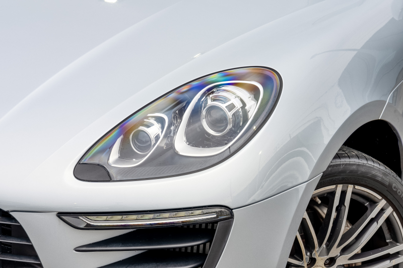 ポルシェ マカン S ｽﾎﾟｰﾂｸﾛﾉPKG　ﾌﾞﾗｯｸﾚｻﾞｰｼｰﾄ ｼｰﾄﾋｰﾀｰ PCMﾅﾋﾞ AppleCarPlay ACC PDLS ﾚｰﾝﾃﾞｨﾊﾟｰﾁｬｰﾜｰﾆﾝｸﾞ TPM ﾏｶﾝS18ｲﾝﾁAW　2年保証