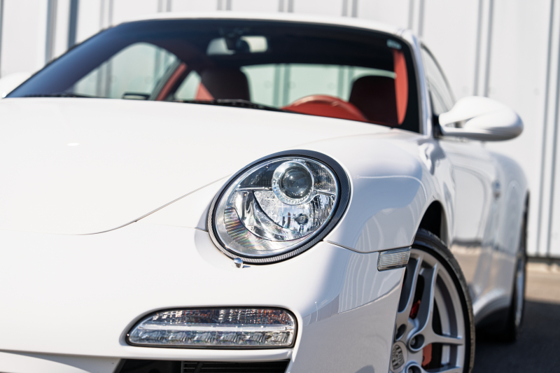 ポルシェ 911(Type997) 4S　後期モデル ｶﾚﾗﾚｯﾄﾞﾚｻﾞｰｲﾝﾃﾘｱ ｸﾗﾘｵﾝﾅﾋﾞ ﾌﾙｾｸﾞTV ﾊﾞｯｸｶﾒﾗ PASM ｵｰﾄｴｱｺﾝ ｷｾﾉﾝﾗｲﾄ ﾚｯﾄﾞﾌﾞﾚｰｷｷｬﾘﾊﾟｰ ｶﾚﾗS19ｲﾝﾁAW　2年保証