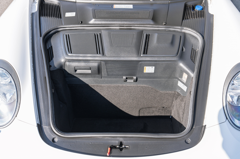 ポルシェ 911(Type997) 4S　後期モデル ｶﾚﾗﾚｯﾄﾞﾚｻﾞｰｲﾝﾃﾘｱ ｸﾗﾘｵﾝﾅﾋﾞ ﾌﾙｾｸﾞTV ﾊﾞｯｸｶﾒﾗ PASM ｵｰﾄｴｱｺﾝ ｷｾﾉﾝﾗｲﾄ ﾚｯﾄﾞﾌﾞﾚｰｷｷｬﾘﾊﾟｰ ｶﾚﾗS19ｲﾝﾁAW　2年保証