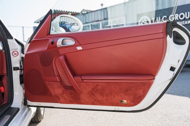 ポルシェ 911(Type997) 4S　後期モデル ｶﾚﾗﾚｯﾄﾞﾚｻﾞｰｲﾝﾃﾘｱ ｸﾗﾘｵﾝﾅﾋﾞ ﾌﾙｾｸﾞTV ﾊﾞｯｸｶﾒﾗ PASM ｵｰﾄｴｱｺﾝ ｷｾﾉﾝﾗｲﾄ ﾚｯﾄﾞﾌﾞﾚｰｷｷｬﾘﾊﾟｰ ｶﾚﾗS19ｲﾝﾁAW　2年保証