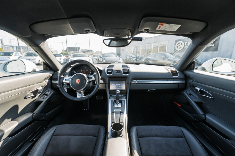 ポルシェ ケイマン(Type981) ﾍﾞｰｽｸﾞﾚｰﾄﾞ　2014年ﾓﾃﾞﾙ ﾌﾞﾗｯｸﾊｰﾌﾚｻﾞｰｼｰﾄ ｼｰﾄﾋｰﾀｰ ﾅﾋﾞTV ｽﾎﾟｰﾂﾃﾞｻﾞｲﾝｽﾃｱﾘﾝｸﾞ PDLS ｵｰﾄｴｱｺﾝ ｹｲﾏﾝS19ｲﾝﾁAW　2年保証