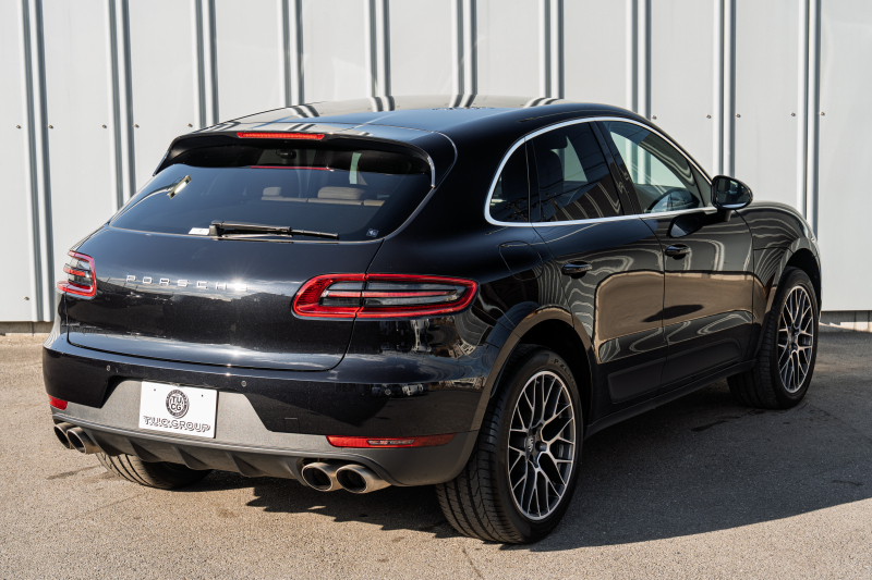 ポルシェ マカン S　ﾍﾞｰｼﾞｭﾊｰﾌﾚｻﾞｰｼｰﾄ ｼｰﾄﾋｰﾀｰ PCMﾅﾋﾞ AppleCarPlay BOSEｻｳﾝﾄﾞ ｴﾝﾄﾘｰﾄﾞﾗｲﾌﾞ ﾚｰﾝﾁｪﾝｼﾞ PDLS ｸﾙｰｽﾞｺﾝﾄﾛｰﾙ TPM RSｽﾊﾟｲﾀﾞｰﾃﾞｻﾞｲﾝ20ｲﾝﾁAW　2年保証