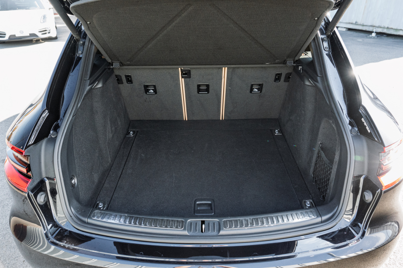 ポルシェ マカン S　ﾍﾞｰｼﾞｭﾊｰﾌﾚｻﾞｰｼｰﾄ ｼｰﾄﾋｰﾀｰ PCMﾅﾋﾞ AppleCarPlay BOSEｻｳﾝﾄﾞ ｴﾝﾄﾘｰﾄﾞﾗｲﾌﾞ ﾚｰﾝﾁｪﾝｼﾞ PDLS ｸﾙｰｽﾞｺﾝﾄﾛｰﾙ TPM RSｽﾊﾟｲﾀﾞｰﾃﾞｻﾞｲﾝ20ｲﾝﾁAW　2年保証