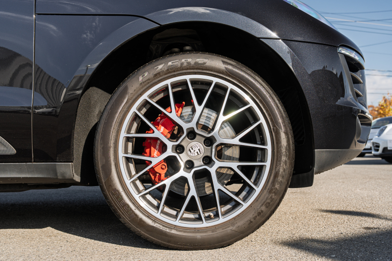 ポルシェ マカン S　ﾍﾞｰｼﾞｭﾊｰﾌﾚｻﾞｰｼｰﾄ ｼｰﾄﾋｰﾀｰ PCMﾅﾋﾞ AppleCarPlay BOSEｻｳﾝﾄﾞ ｴﾝﾄﾘｰﾄﾞﾗｲﾌﾞ ﾚｰﾝﾁｪﾝｼﾞ PDLS ｸﾙｰｽﾞｺﾝﾄﾛｰﾙ TPM RSｽﾊﾟｲﾀﾞｰﾃﾞｻﾞｲﾝ20ｲﾝﾁAW　2年保証