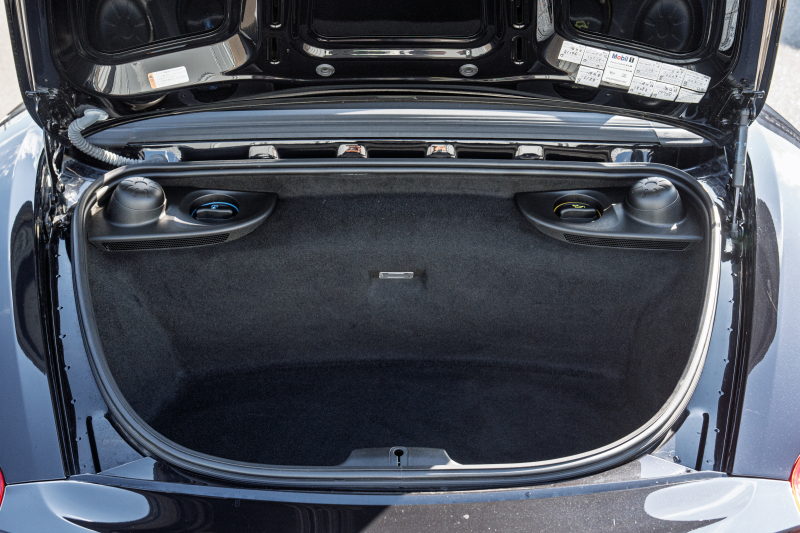 ポルシェ ボクスター(Type981) S ｽﾎﾟｰﾂｸﾛﾉPKG　2015年ﾓﾃﾞﾙ ﾌﾞﾗｯｸﾊｰﾌﾚｻﾞｰｼｰﾄ ｼｰﾄﾋｰﾀｰ ﾌﾞﾗｯｸｿﾌﾄﾄｯﾌﾟ ｸﾗﾘｵﾝﾅﾋﾞ ﾌﾙｾｸﾞTV ｽﾎﾟｰﾂﾃﾞｻﾞｲﾝｽﾃｱ 電動Dﾐﾗｰ ｵｰﾄｴｱｺﾝ TPM ｹｲﾏﾝS19ｲﾝﾁAW　2年保証