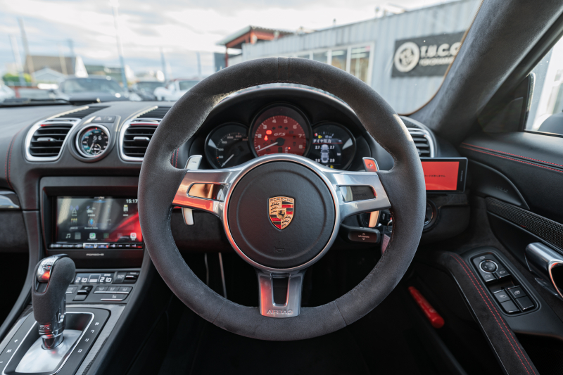 ポルシェ ケイマン(Type981) GTS ｽﾎﾟｰﾂｸﾛﾉPKG　GTSｲﾝﾃﾘｱPKG ｽﾎﾟｰﾂｼｰﾄ･ﾌﾟﾗｽ ﾃﾞｨｽﾌﾟﾚｲｵｰﾃﾞｨｵ CarPlay AndroidAuto ｽﾎﾟｰﾂｴｸﾞｿﾞｰｽﾄ PASM PDLS ｽﾎﾟｰﾂﾃﾞｻﾞｲﾝｽﾃｱﾘﾝｸﾞ 電動Dﾐﾗｰ TPM ｶﾚﾗS20ｲﾝﾁAW　2年保証