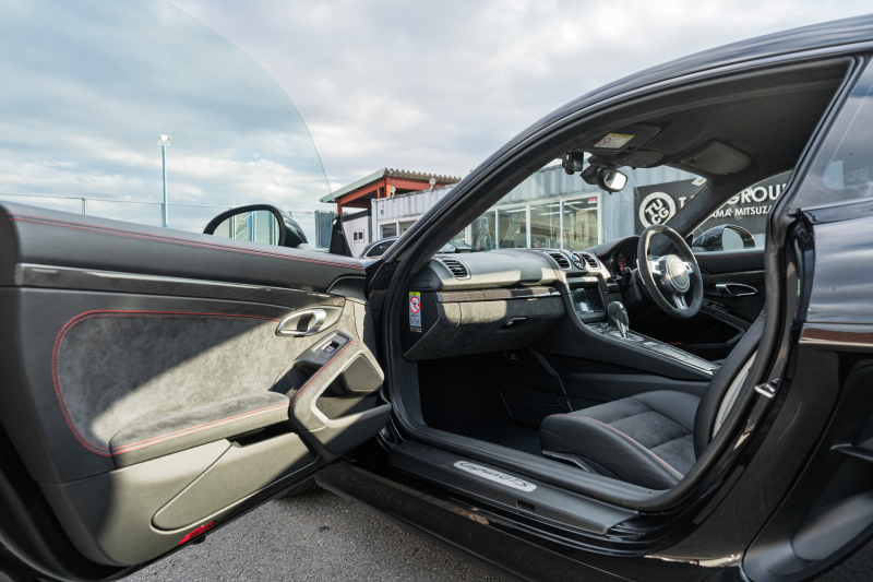 ポルシェ ケイマン(Type981) GTS ｽﾎﾟｰﾂｸﾛﾉPKG　GTSｲﾝﾃﾘｱPKG ｽﾎﾟｰﾂｼｰﾄ･ﾌﾟﾗｽ ﾃﾞｨｽﾌﾟﾚｲｵｰﾃﾞｨｵ CarPlay AndroidAuto ｽﾎﾟｰﾂｴｸﾞｿﾞｰｽﾄ PASM PDLS ｽﾎﾟｰﾂﾃﾞｻﾞｲﾝｽﾃｱﾘﾝｸﾞ 電動Dﾐﾗｰ TPM ｶﾚﾗS20ｲﾝﾁAW　2年保証