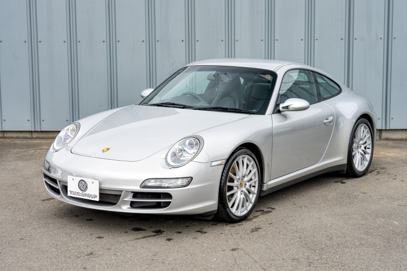 ポルシェ 911(Type997) ｶﾚﾗ4 ｽﾎﾟｰﾂｸﾛﾉPKG　ﾌﾞﾗｯｸﾚｻﾞｰｼｰﾄ ｼｰﾄﾋｰﾀｰ ﾅﾋﾞTV ｽﾎﾟｴｸﾞ PASM ｽﾎﾟｰﾂﾃﾞｻﾞｲﾝ19ｲﾝﾁAW ｷｾﾉﾝﾍｯﾄﾞﾗｲﾄ ｵｰﾄｴｱｺﾝ PSM F/Rﾌｫｸﾞ　2年保証