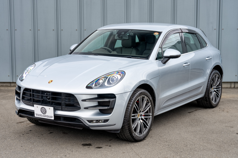 ポルシェ マカン ﾀｰﾎﾞ ｽﾎﾟｰﾂｸﾛﾉPKG　MY15 ｱﾀﾞﾌﾟﾃｨﾌﾞｽﾎﾟｰﾂｼｰﾄ AppleCarplay ｽﾎﾟｰﾂｴｸﾞｿﾞｰｽﾄ PASM/ｴｱｻｽ ｴﾝﾄﾘｰﾄﾞﾗｲﾌﾞ 911ﾀｰﾎﾞﾃﾞｻﾞｲﾝ21ｲﾝﾁAW　2年保証