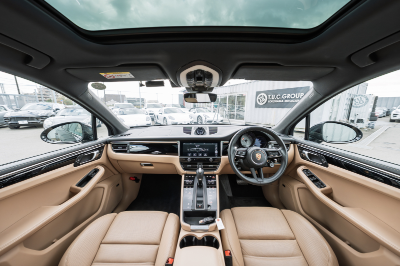 ポルシェ マカン S ｽﾎﾟｰﾂｸﾛﾉPKG　MY23 1ｵｰﾅｰ ﾂｰﾄﾝﾚｻﾞｰｲﾝﾃ(ﾌﾞﾗｯｸ/ﾓﾊｰｳﾞｪﾍﾞｰｼﾞｭ) ｱﾀﾞﾌﾟﾃｨﾌﾞｽﾎﾟｰﾂｼｰﾄ ﾍﾞﾝﾁﾚｰﾀｰ ﾊﾟﾉﾗﾏSR PCM ｽﾎﾟｰﾂｴｸﾞｿﾞｰｽﾄ PASM ﾏﾄﾘｯｸｽLED ﾏｶﾝS20AW　2年保証