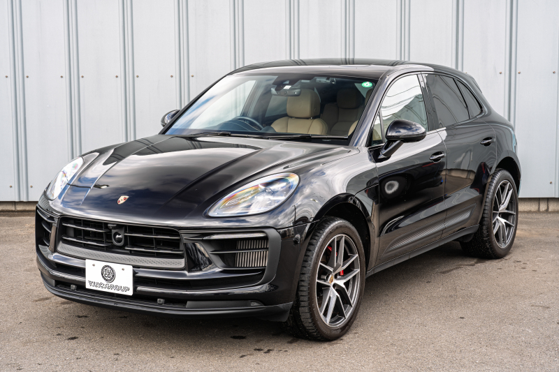 ポルシェ マカン S ｽﾎﾟｰﾂｸﾛﾉPKG　MY23 1ｵｰﾅｰ ﾂｰﾄﾝﾚｻﾞｰｲﾝﾃ(ﾌﾞﾗｯｸ/ﾓﾊｰｳﾞｪﾍﾞｰｼﾞｭ) ｱﾀﾞﾌﾟﾃｨﾌﾞｽﾎﾟｰﾂｼｰﾄ ﾍﾞﾝﾁﾚｰﾀｰ ﾊﾟﾉﾗﾏSR PCM ｽﾎﾟｰﾂｴｸﾞｿﾞｰｽﾄ PASM ﾏﾄﾘｯｸｽLED ﾏｶﾝS20AW　2年保証