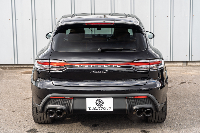 ポルシェ マカン S ｽﾎﾟｰﾂｸﾛﾉPKG　MY23 1ｵｰﾅｰ ﾂｰﾄﾝﾚｻﾞｰｲﾝﾃ(ﾌﾞﾗｯｸ/ﾓﾊｰｳﾞｪﾍﾞｰｼﾞｭ) ｱﾀﾞﾌﾟﾃｨﾌﾞｽﾎﾟｰﾂｼｰﾄ ﾍﾞﾝﾁﾚｰﾀｰ ﾊﾟﾉﾗﾏSR PCM ｽﾎﾟｰﾂｴｸﾞｿﾞｰｽﾄ PASM ﾏﾄﾘｯｸｽLED ﾏｶﾝS20AW　2年保証