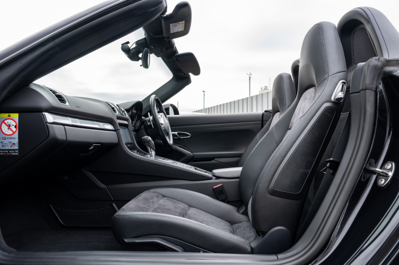 ポルシェ ボクスター(Type981) S ｽﾎﾟｰﾂｸﾛﾉPKG　ﾌﾞﾗｯｸﾊｰﾌﾚｻﾞｰｼｰﾄ ｼｰﾄﾋｰﾀｰ ﾌﾞﾗｯｸｿﾌﾄﾄｯﾌﾟ ｸﾗﾘｵﾝﾅﾋﾞTV PASM ｽﾎﾟｰﾂﾃﾞｻﾞｲﾝｽﾃｱ 電動Dﾐﾗｰ ｵｰﾄｴｱｺﾝ ﾎﾞｸｽﾀｰS19ｲﾝﾁAW　2年保証