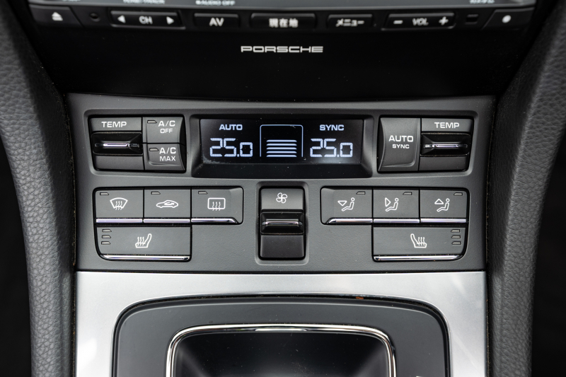 ポルシェ ボクスター(Type981) S ｽﾎﾟｰﾂｸﾛﾉPKG　ﾌﾞﾗｯｸﾊｰﾌﾚｻﾞｰｼｰﾄ ｼｰﾄﾋｰﾀｰ ﾌﾞﾗｯｸｿﾌﾄﾄｯﾌﾟ ｸﾗﾘｵﾝﾅﾋﾞTV PASM ｽﾎﾟｰﾂﾃﾞｻﾞｲﾝｽﾃｱ 電動Dﾐﾗｰ ｵｰﾄｴｱｺﾝ ﾎﾞｸｽﾀｰS19ｲﾝﾁAW　2年保証