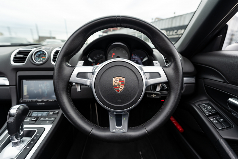 ポルシェ ボクスター(Type981) S ｽﾎﾟｰﾂｸﾛﾉPKG　ﾌﾞﾗｯｸﾊｰﾌﾚｻﾞｰｼｰﾄ ｼｰﾄﾋｰﾀｰ ﾌﾞﾗｯｸｿﾌﾄﾄｯﾌﾟ ｸﾗﾘｵﾝﾅﾋﾞTV PASM ｽﾎﾟｰﾂﾃﾞｻﾞｲﾝｽﾃｱ 電動Dﾐﾗｰ ｵｰﾄｴｱｺﾝ ﾎﾞｸｽﾀｰS19ｲﾝﾁAW　2年保証